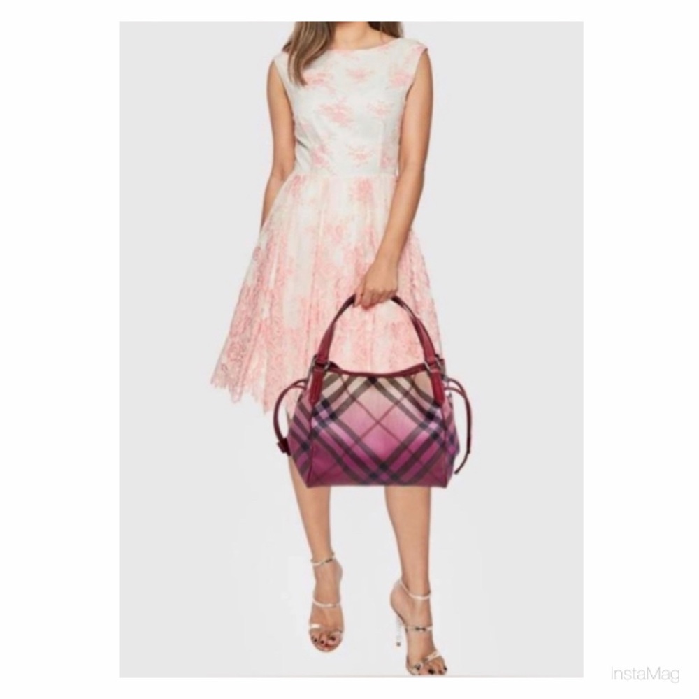 AUTHENTIC Burberry Raspberry Gradient Supernova Check Tote